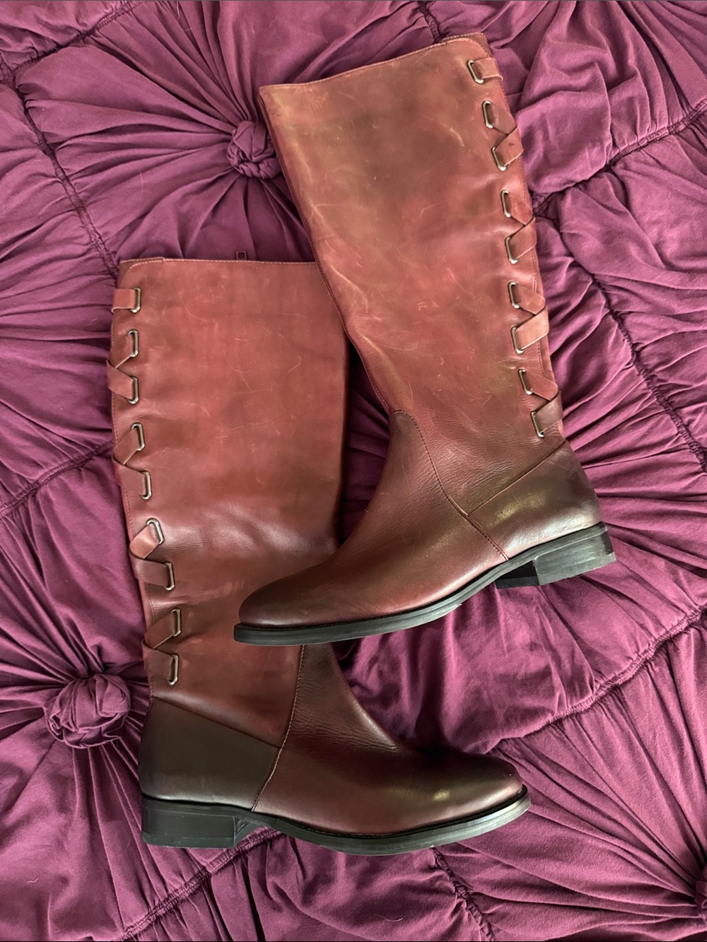 Arturo Chiang Tall lightly Distressed corset Lace-Detail Burgundy boots